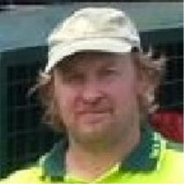 Profile photo of Simon Niven in Underwood